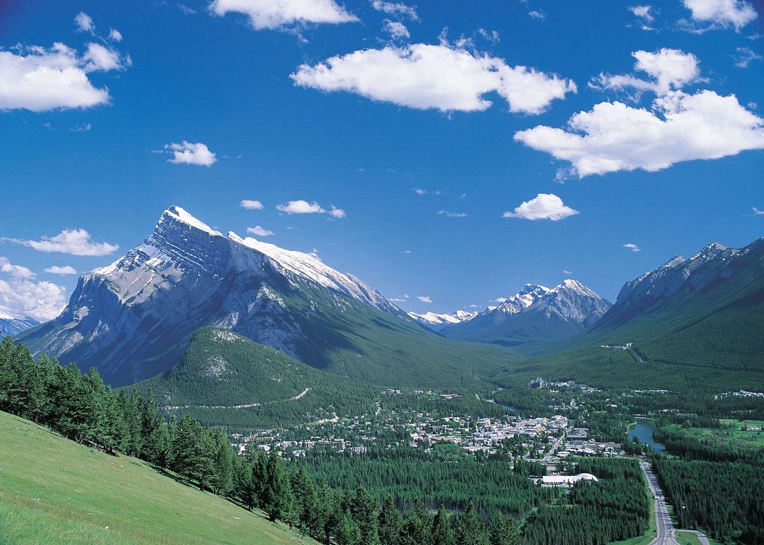 Banff and Rundle Mountain Banff and Rundle Mountain