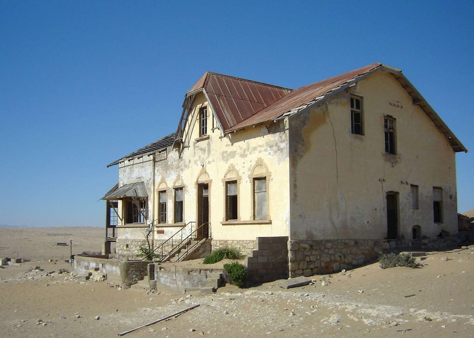 Deserted house at Kolmanskop