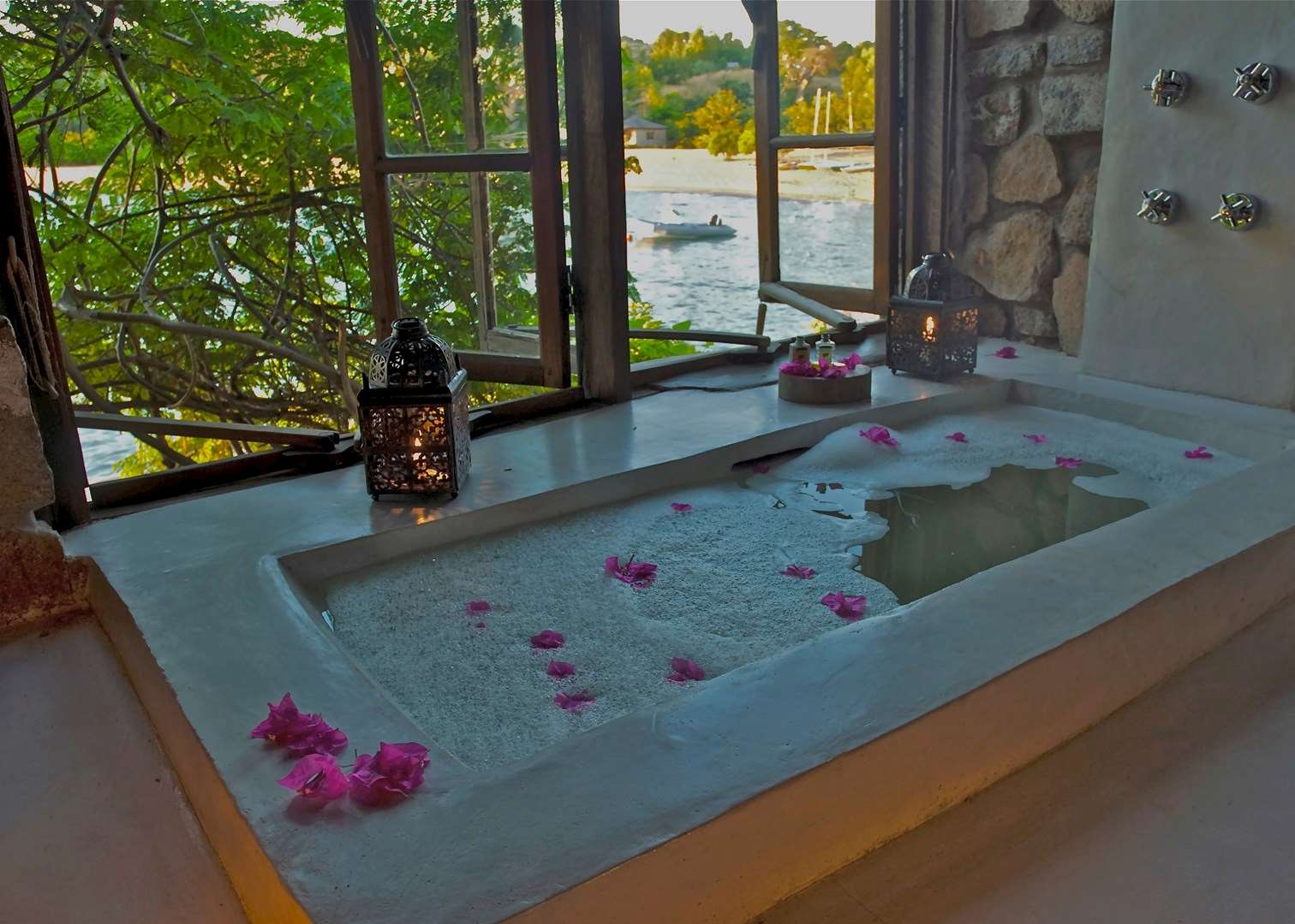 Standard Room, Kaya Mawa, Likoma Island