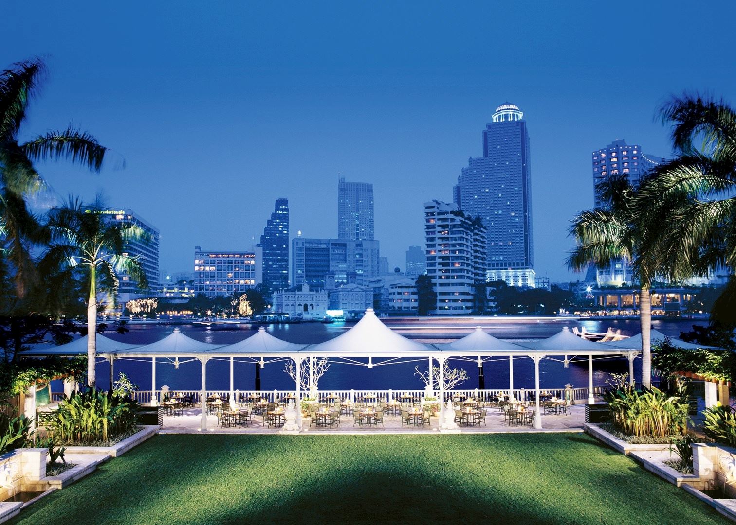 The Peninsula Hotel Hotels In Bangkok Audley Travel Riverside Terrace At The Peninsula Bangkok