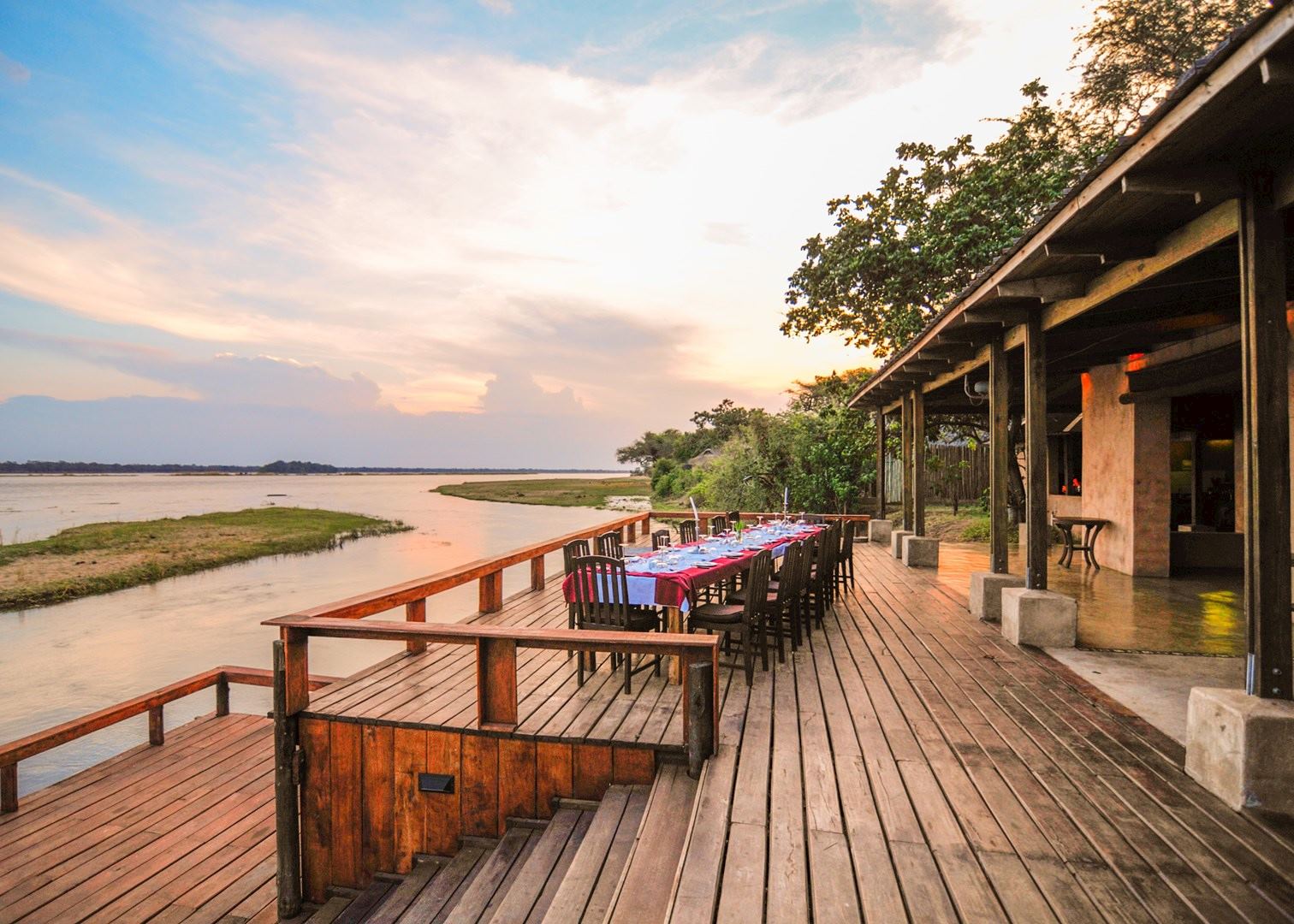 lower zambezi national park accommodation