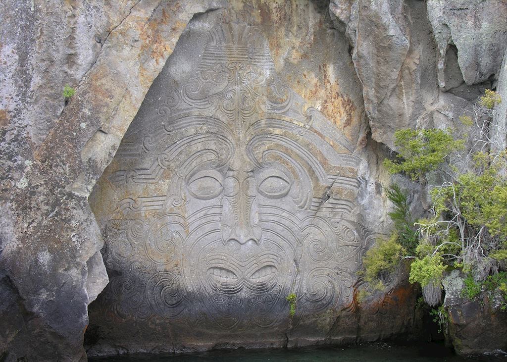 Maori rock carvings, Lake Taupo