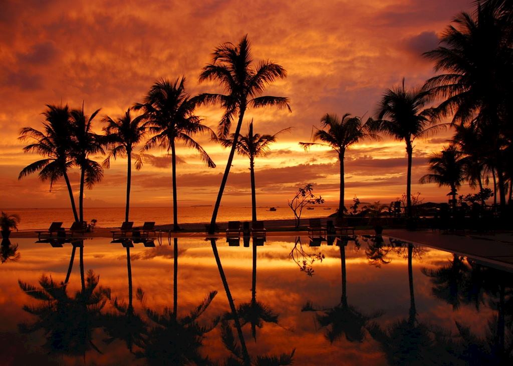 Sunset at Ngwe Saung
