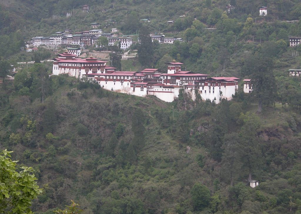 Trongsa Dzong and town