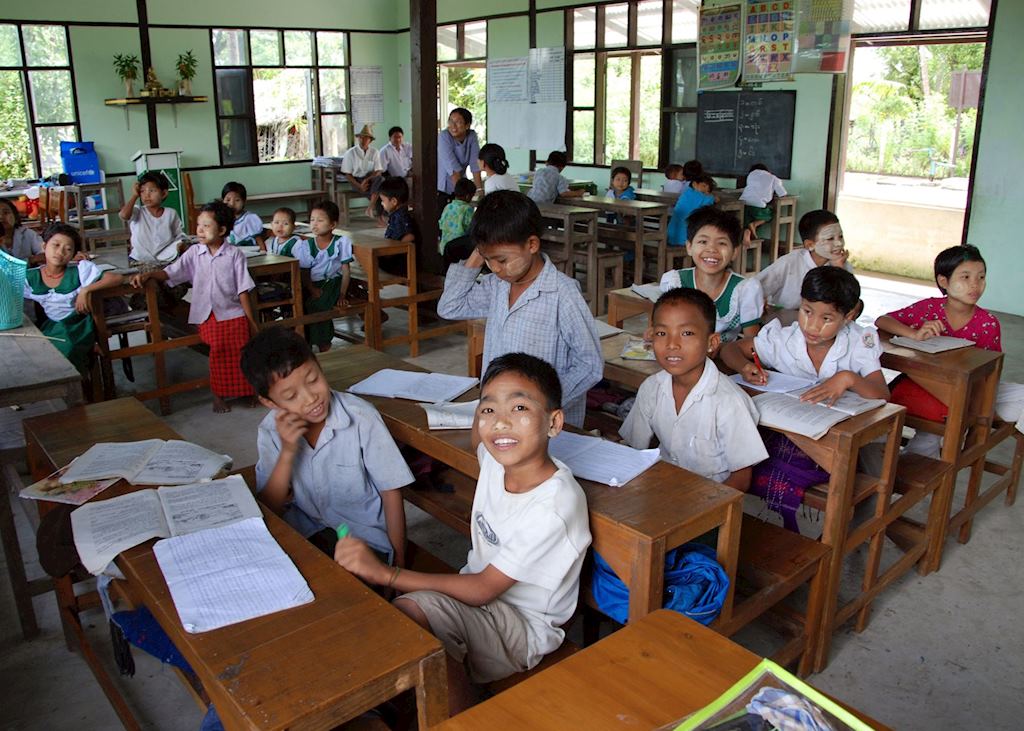 Pupils at Paya Ngoto School near Twante in the Ayeyarwady Delta, Burma (Myanmar)