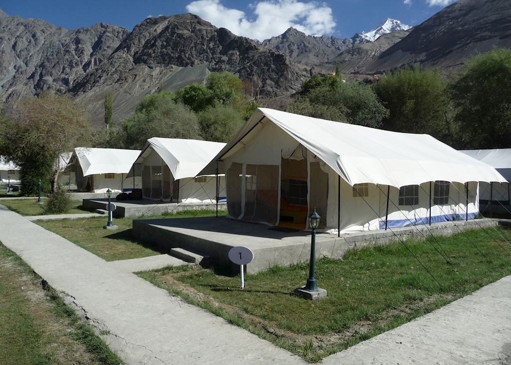 Deluxe tents, Desert Himalaya, Nubra Valley