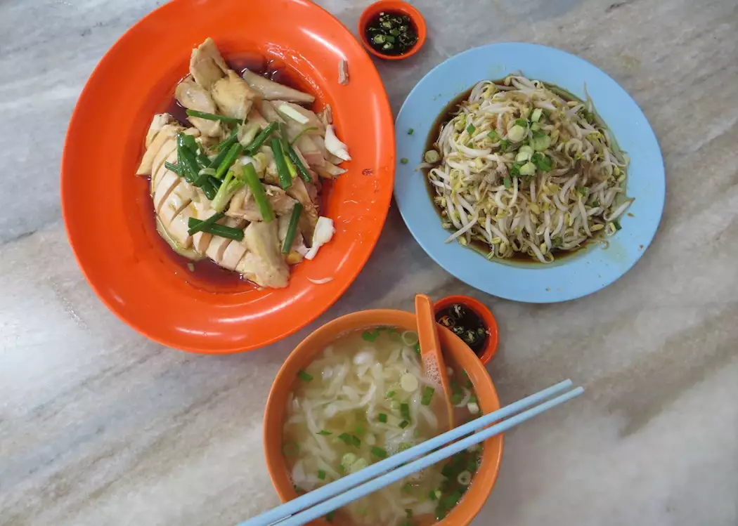 Ipoh traditional chicken and bean sprouts