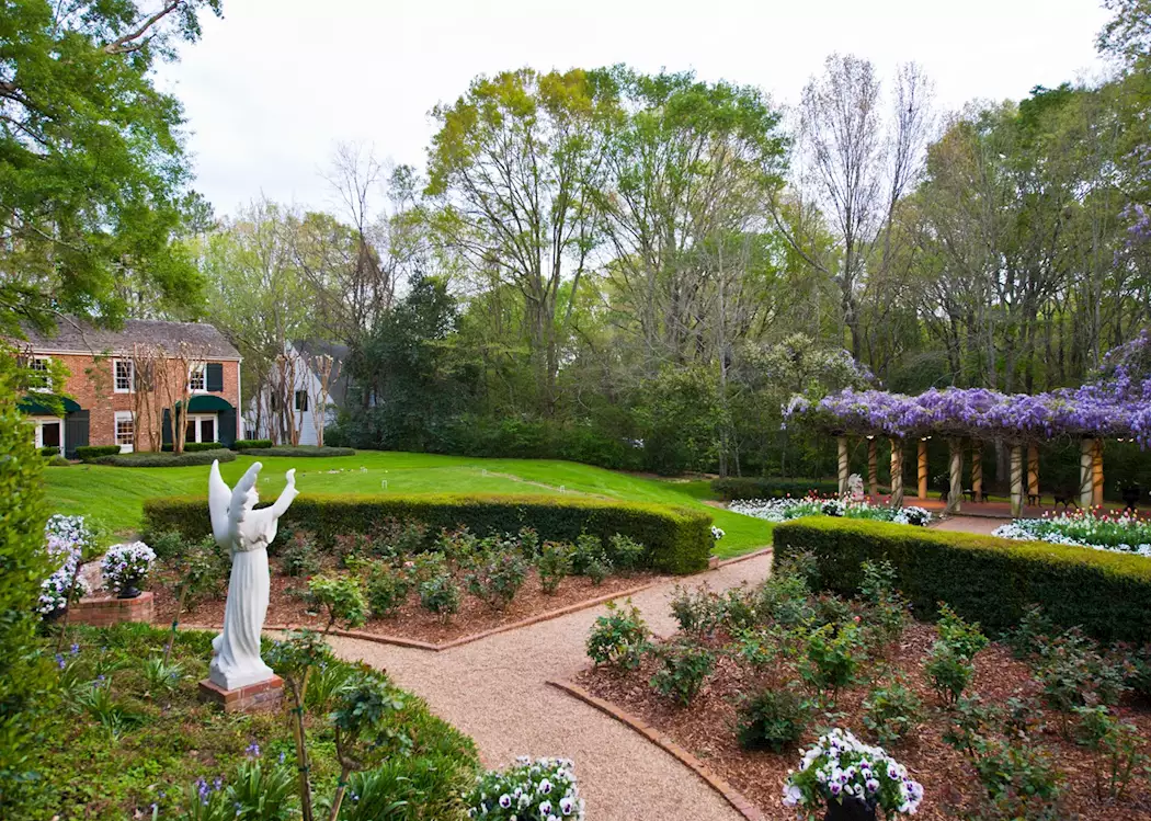 Monmouth Historic Inn | Hotels in Natchez | Audley Travel US