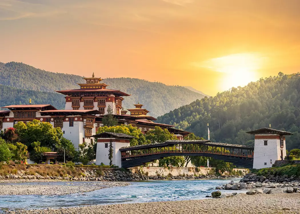 PUNAKHA LOCAL SIGHTSEEING - PARO :