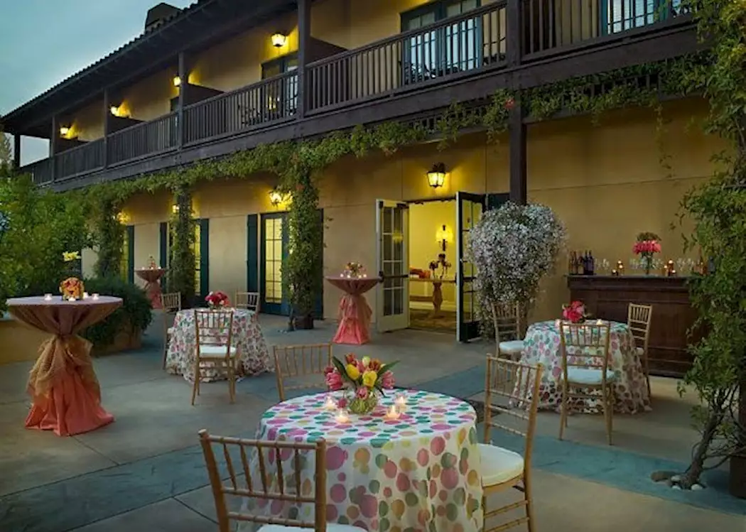 https://cdn.audleytravel.com/1050/749/79/469628-renaissance-lodge-at-sonoma.webp