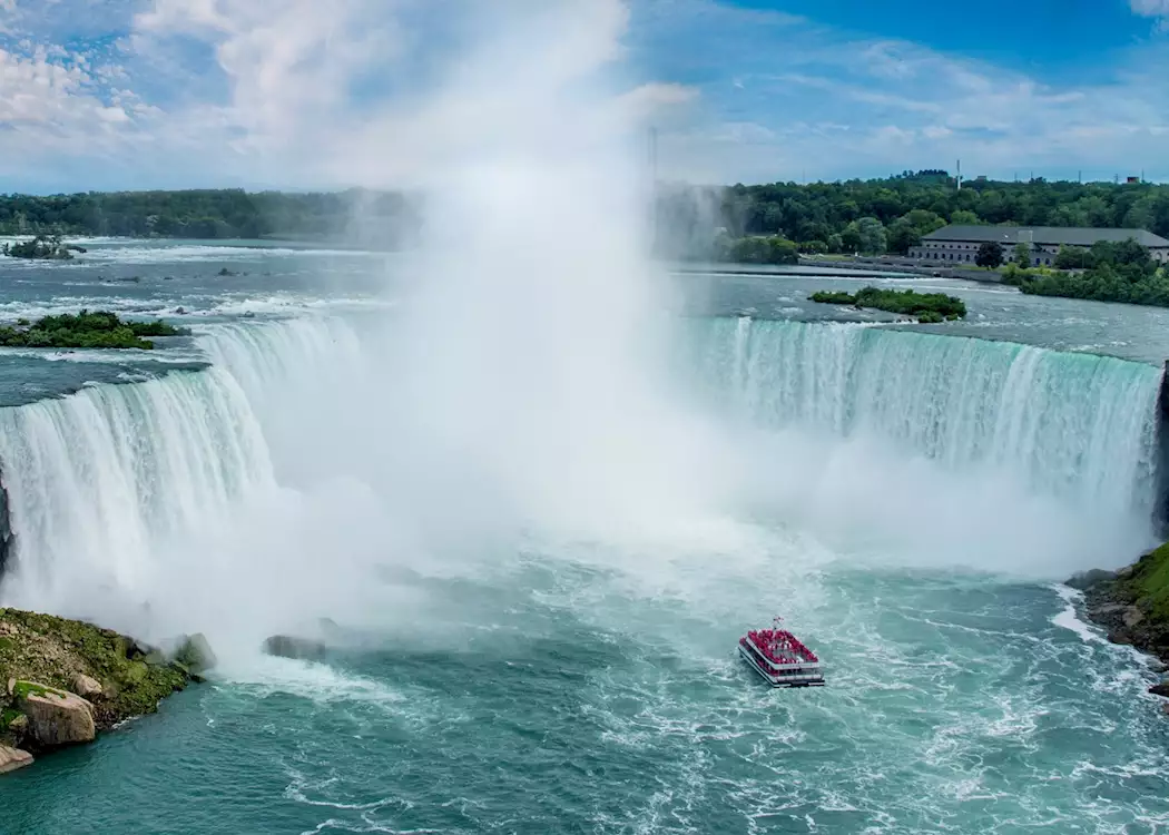 Niagara Falls cruise