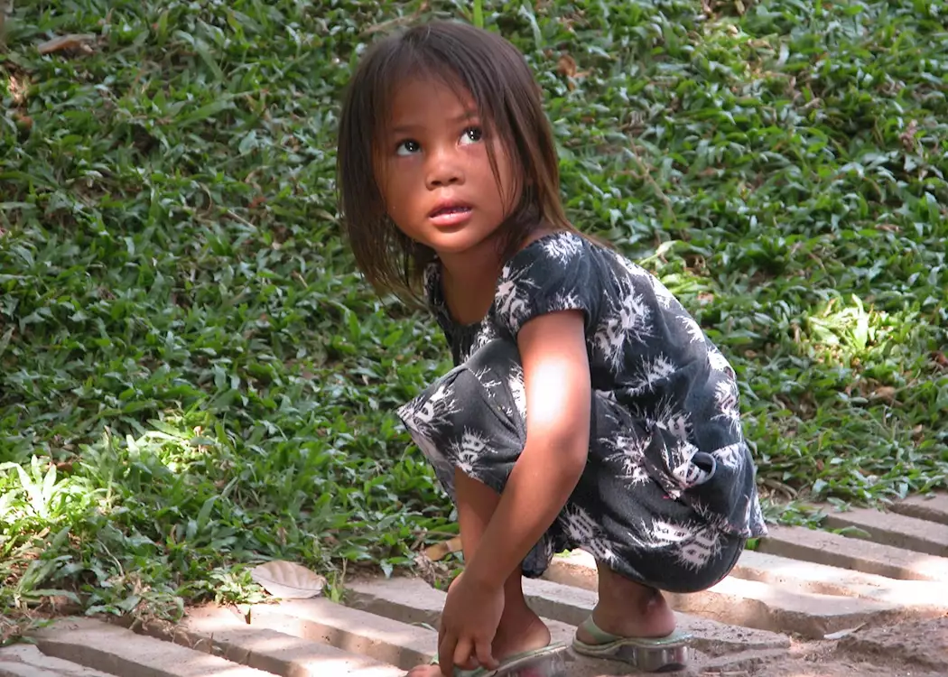 Child at Wat Phnom