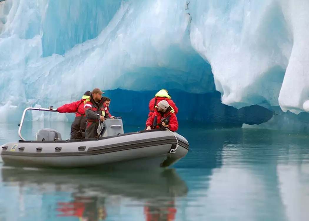 Jökulsárlón Glacier Lagoon tour by Zodiac