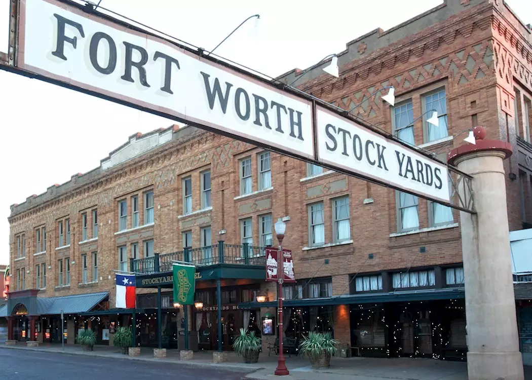 Cowtown Coliseum - Fort Worth, TX on Instagram: Looking for a date night  with your cowboy? Make the Fort Worth Stockyards your Thursday night out  destination! With our wide variety of restaurants