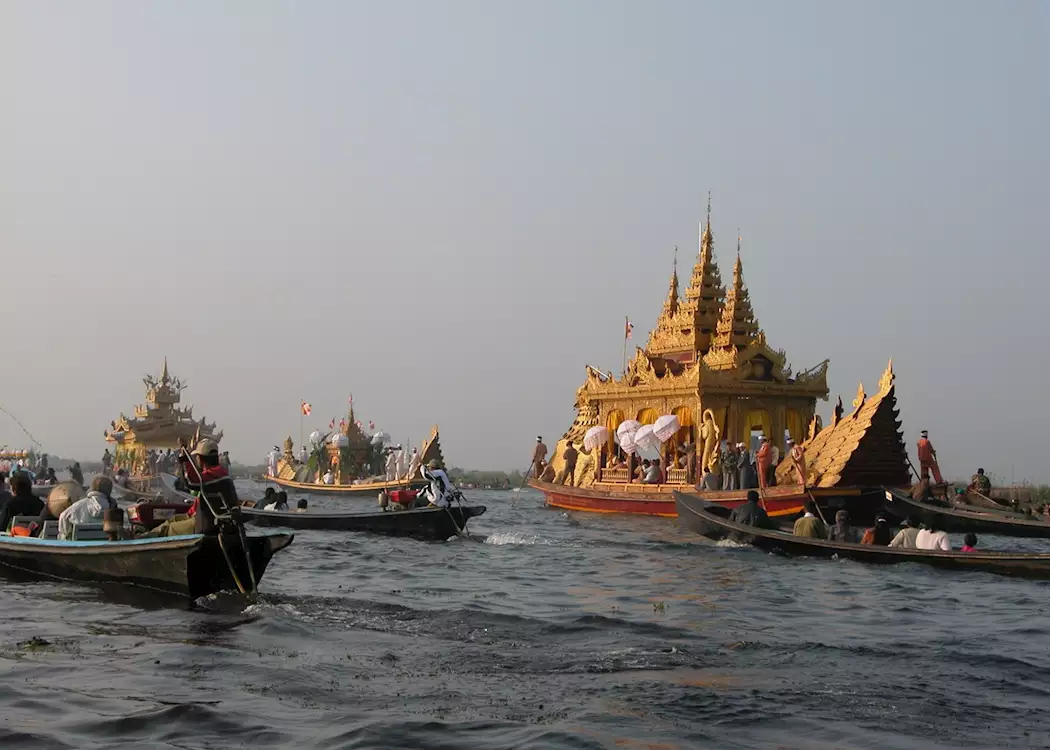 Phaung Daw Oo Pagoda Festival, Myanmar | Audley Travel