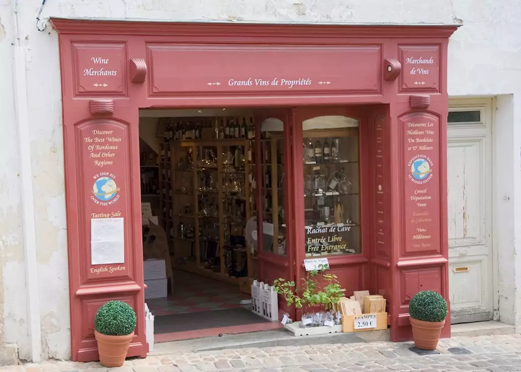 Local wine shop, Saint-Émilion