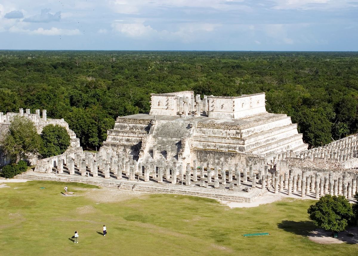 Temple of the Warriors, Chichen Itza Temple of the Warriors, Chichen Itza