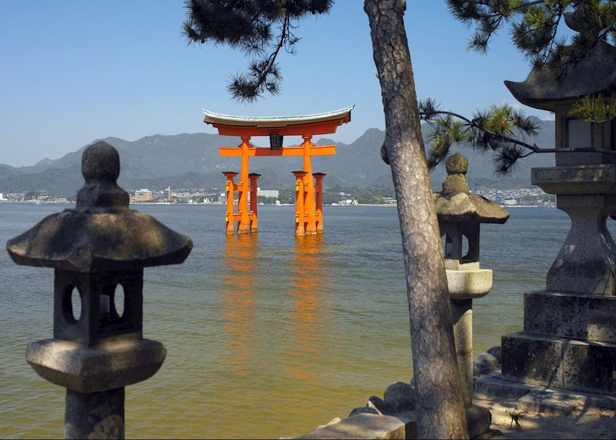 Floating torii gate, Miyajima