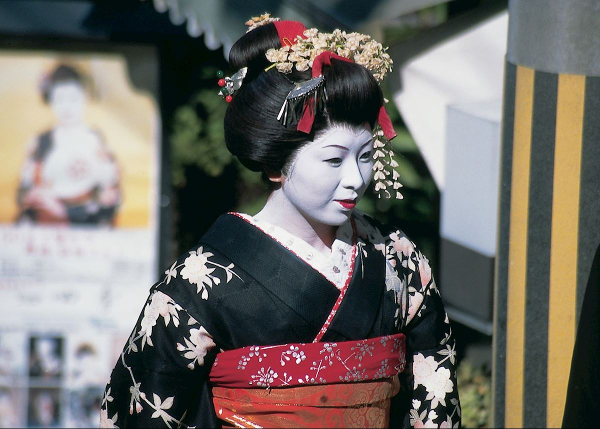 Traditional Geisha