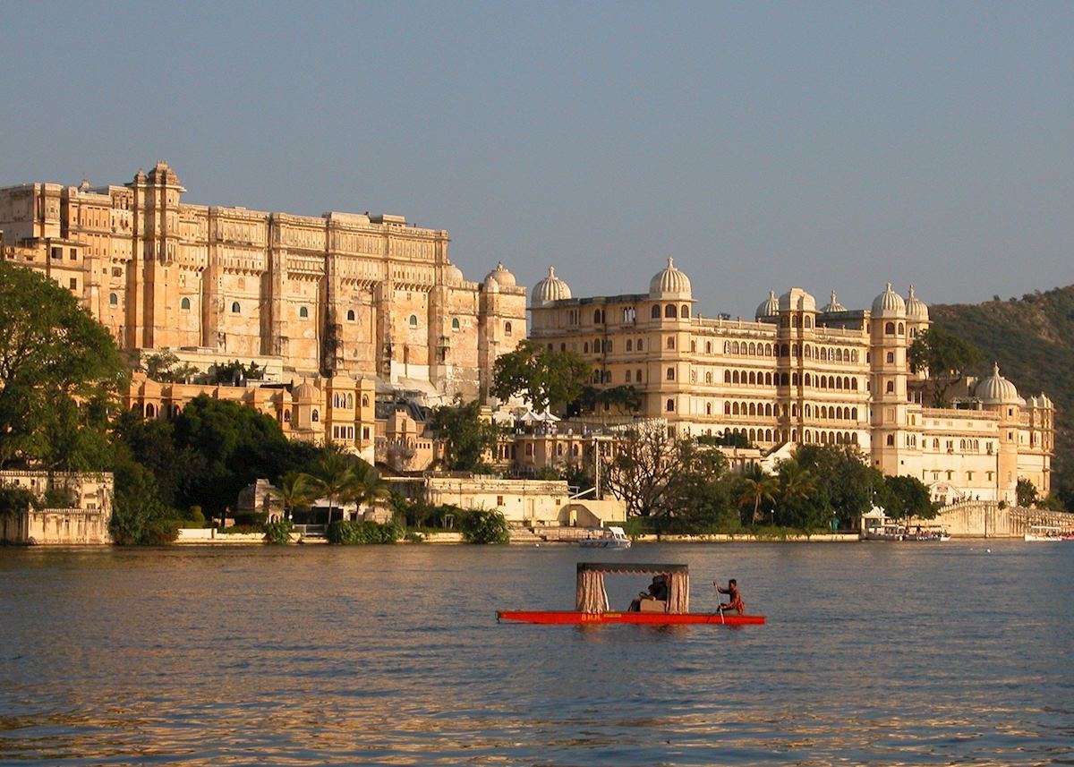 View from Restaurant, Ameti Ki Haveli, Udaipur View from Restaurant, Ameti Ki Haveli, Udaipur