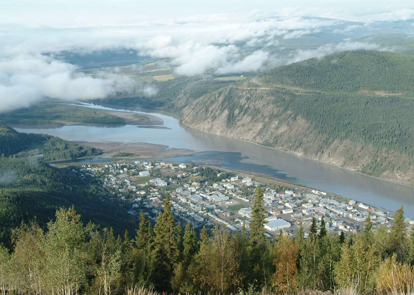 visit dawson city