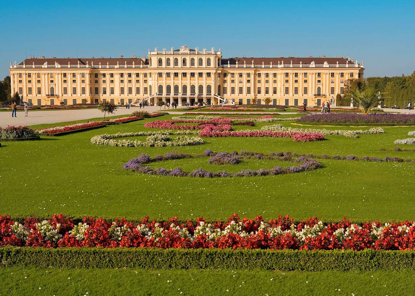 Vienna walking tour & Schönbrunn Palace | Audley Travel UK