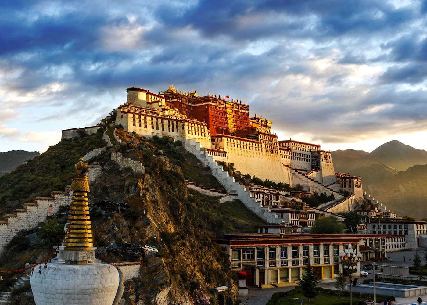 530967 potala palace lhasa