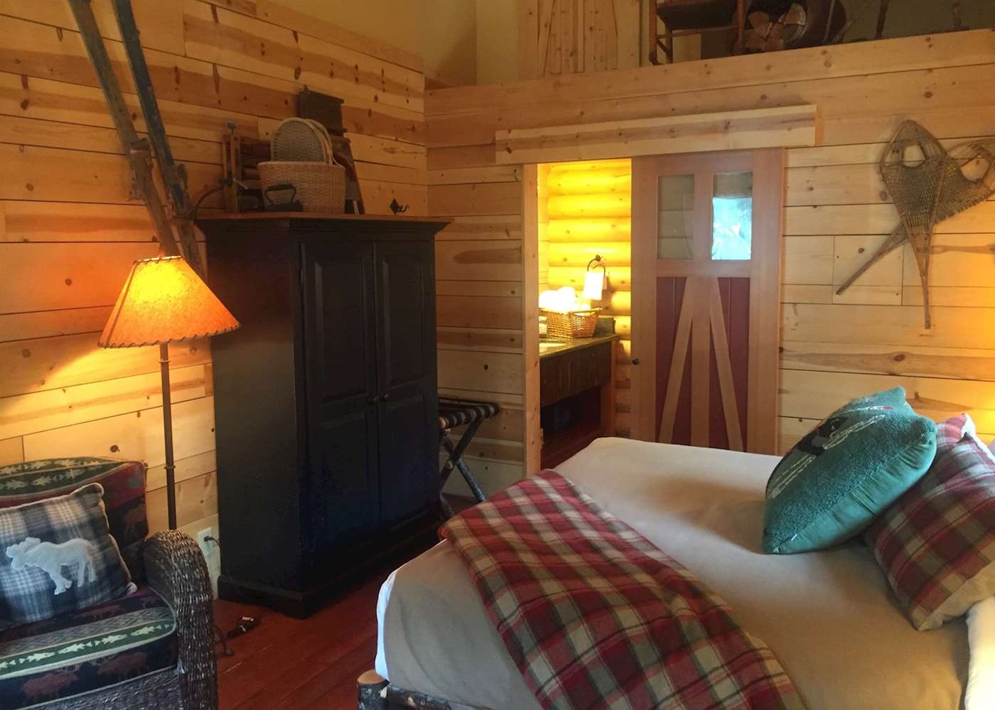 Cathedral Mountain Lodge Hotels in Field Audley Travel Cathedral Mountain Lodge Hotels in Field Audley Travel