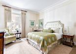 The Pierre Classic Room
