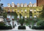 Le Pavillon de la Reine, Paris