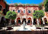 Les Borjs de la Kasbah courtyard