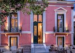 Nafsimedon Hotel