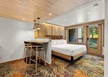 Superior suite, Otter Hotel, Banff