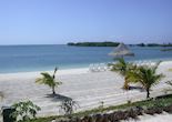 Beach at Turquoise Bay, Roatán
