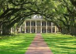 Oak Alley Southern Plantation House in Louisiana