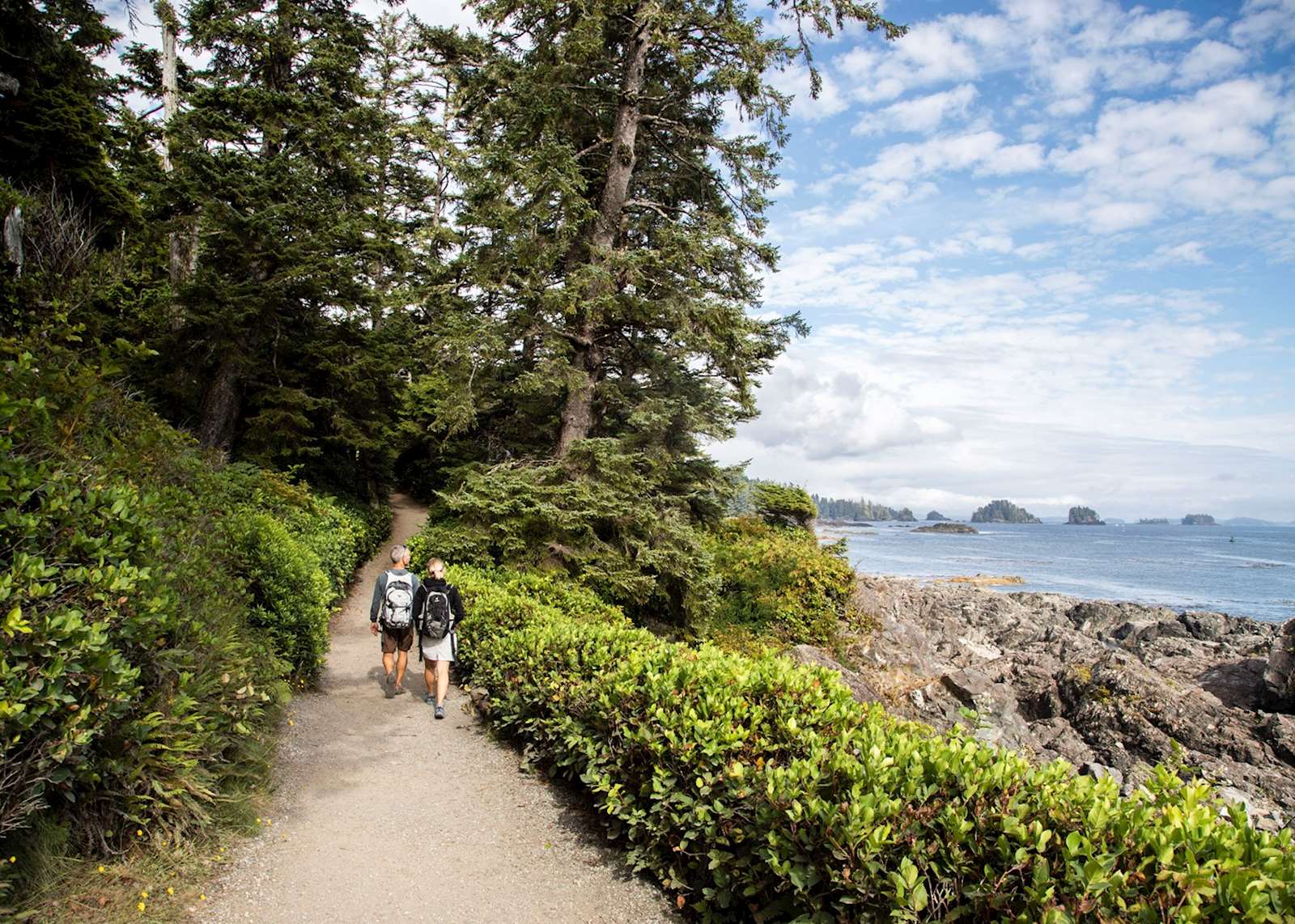 vancouver island walking tours