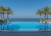 Infinity pool, Shangri-La Al Husn Resort & Spa, Muscat