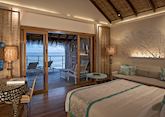 Senior water villa, Constance Moofushi