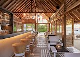 The Faru Bar at COMO Cocoa Island
