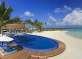 Pool and beach, Niyama, Maldive Island