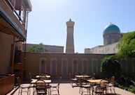 Zargaron Hotel