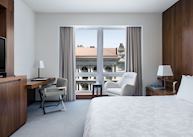 Superior City View Room
