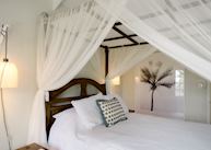 One bed garden suite, Little Good Harbour