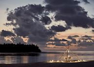 A beach dining option at COMO Maalifushi