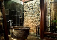 Bathroom, Tam Coc Garden