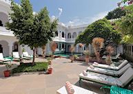 Courtyard pool, Amet Haveli