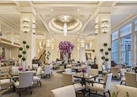 Peninsula Chicago lobby