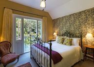 Beaufort House, Sheperd Room 