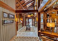 Lobby, Puyuhuapi Lodge & Spa 