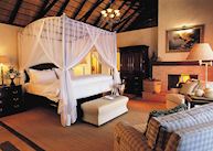Standard suite, Mateya Safari Lodge